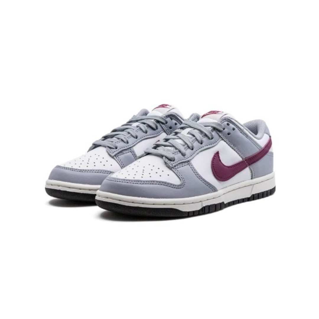 NIKE DUNK LOW Summit White/ Rosewood (W)