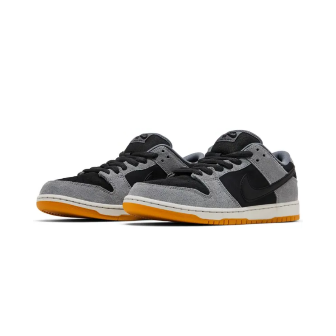 Nike SB Dunk Low 'Dark Smoke Grey'