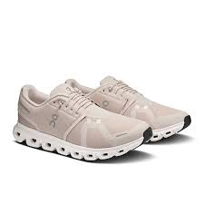 On Running Cloud 6 Pearl | White